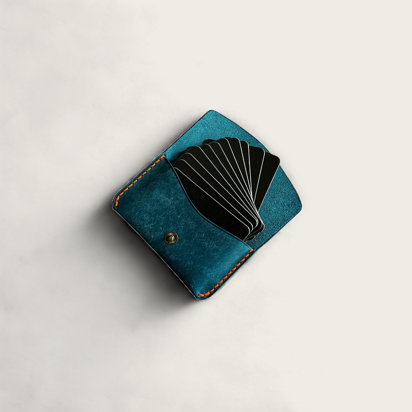 İtalyan Pueblo Minimal Deri Kartlık